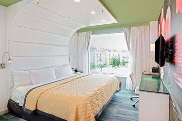 هتل Wyndham Garden Brooklyn Sunset Park