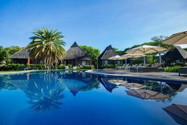هتل Yatule Resort & Spa