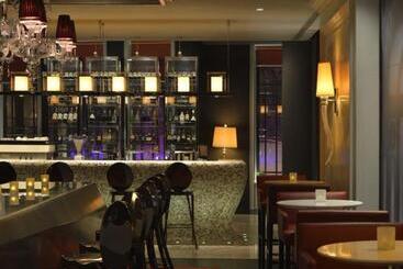 Jinjiang Metropolo Hotel Classiq Shanghai Off Bund