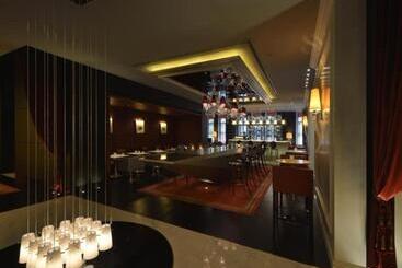 Jinjiang Metropolo Hotel Classiq Shanghai Off Bund