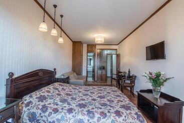 Marianna S Home Accommodation