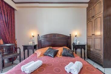 Marianna S Home Accommodation