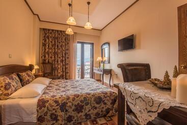 Marianna S Home Accommodation