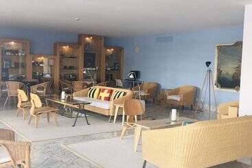 Marina Club Suite
