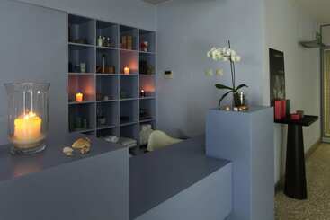 Marina Club Suite