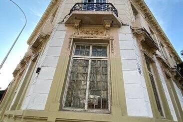 هتل Casa Marina Huérfanos
