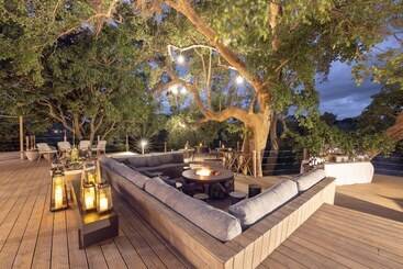 هتل Jw Marriott Masai Mara Lodge