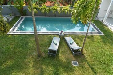 پانسیون Eldezo Relax Paradise  Ltd