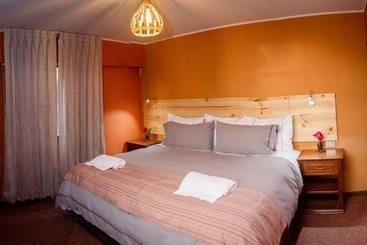 هتل Colibrí Inn