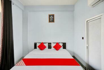 هتل Super Collection O Sector 122 Noida Formerly Mount Olympus