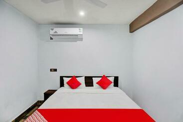 هتل Super Collection O Sector 122 Noida Formerly Mount Olympus