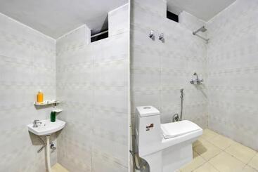 هتل Super Collection O Sector 122 Noida Formerly Mount Olympus