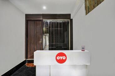 هتل Super Collection O Sector 122 Noida Formerly Mount Olympus