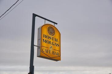 پانسیون Hostal Molgas