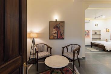 تختخواب و صبحانه Heart Of The City Homestay By Rashmi