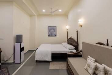 تختخواب و صبحانه Heart Of The City Homestay By Rashmi