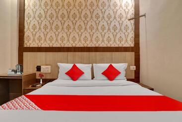 Flagship Hotel Rainbow Lavish