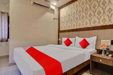 Flagship Hotel Rainbow Lavish