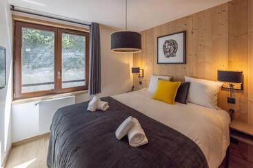 هتل Hôtel Le Cristal Lodge   Terresens