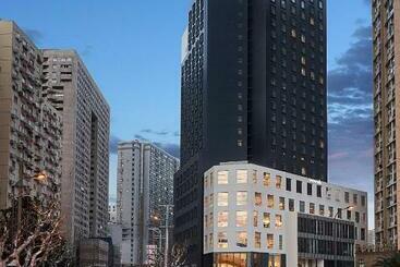 Base Shanghai Suhe Serviced Apartment, Near East Nanjing Road & People S Square
