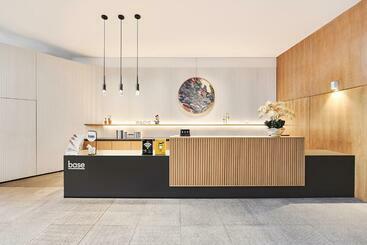 Base Shanghai Suhe Serviced Apartment, Near East Nanjing Road & People S Square