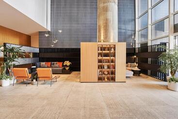 Base Shanghai Suhe Serviced Apartment, Near East Nanjing Road & People S Square