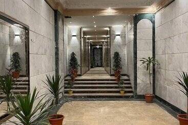 تختخواب و صبحانه Asia Grand Museum & Pyramids View