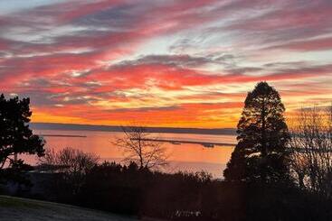 مبيت وإفطار Brest And Breakfast Vue Mer