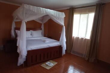 هتل Afroclan House