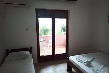 پانسیون Apartments Normannia