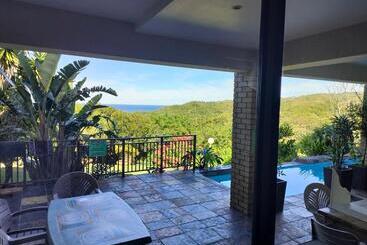 پانسیون Cove Rock Stay