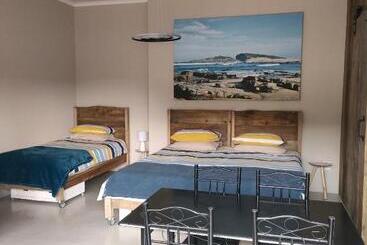 پانسیون Cove Rock Stay