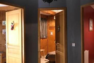 تختخواب و صبحانه Le Chalet Pointu De Capucine Chambre D Hote Arcs 1600