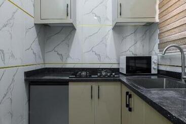 هتل Bkt Cribs   Apartments & Suites