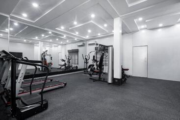 هتل Bkt Cribs   Apartments & Suites