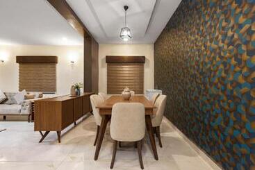هتل Bkt Cribs   Apartments & Suites