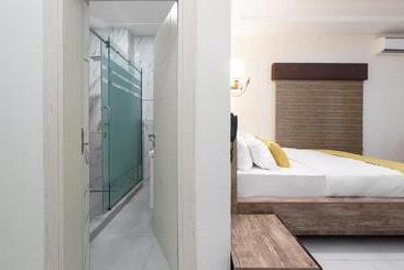 هتل Bkt Cribs   Apartments & Suites