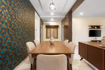 هتل Bkt Cribs   Apartments & Suites