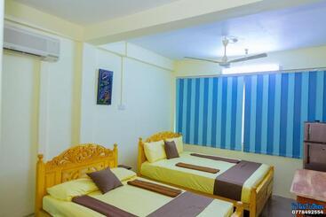 هتل Uk Inn Guest House