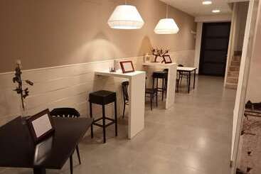 Hello Villarreal Suites - Villarreal