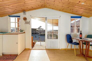 호스텔 Alaia Tiny House Between Volcanoes And Beach Breaks