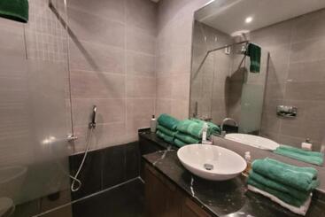 تختخواب و صبحانه Cosy Cottage With Private Pool