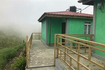 住宿加早餐  Sara Grace Cottages Cherrapunji