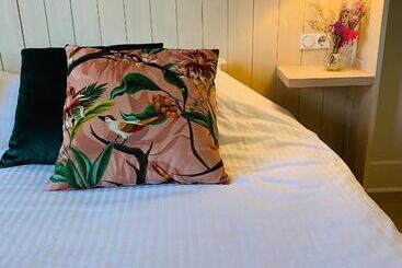 تختخواب و صبحانه Villa La Dune   Ontbijt & Parking Inclusief