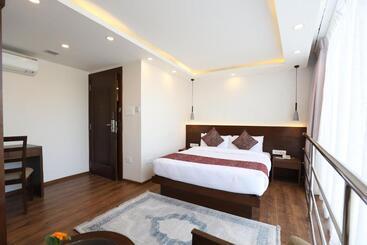 Apex Business Hotel   Airport