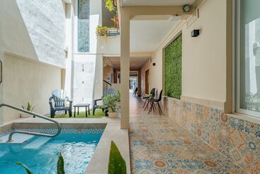 هتل Brisas 5a Av, Playa Del Carmen