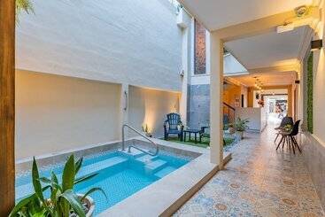 هتل Brisas 5a Av, Playa Del Carmen