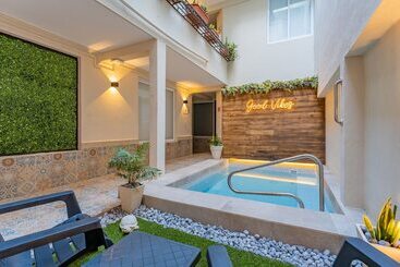 هتل Brisas 5a Av, Playa Del Carmen