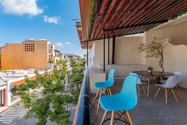 هتل Brisas 5a Av, Playa Del Carmen