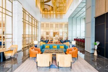 هتل Holiday Inn Lucknow Airport, An Ihg